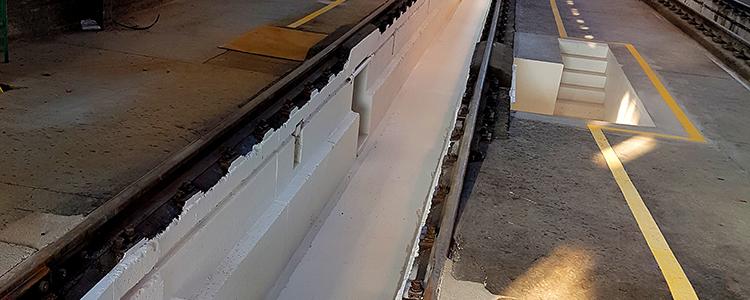 Rénovation de la peinture de la fosse d'entretien des trains aux ateliers SNCF de Fleury-les-Aubrais (45)